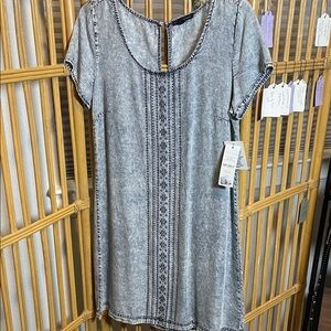 Signature Studio Denim dress